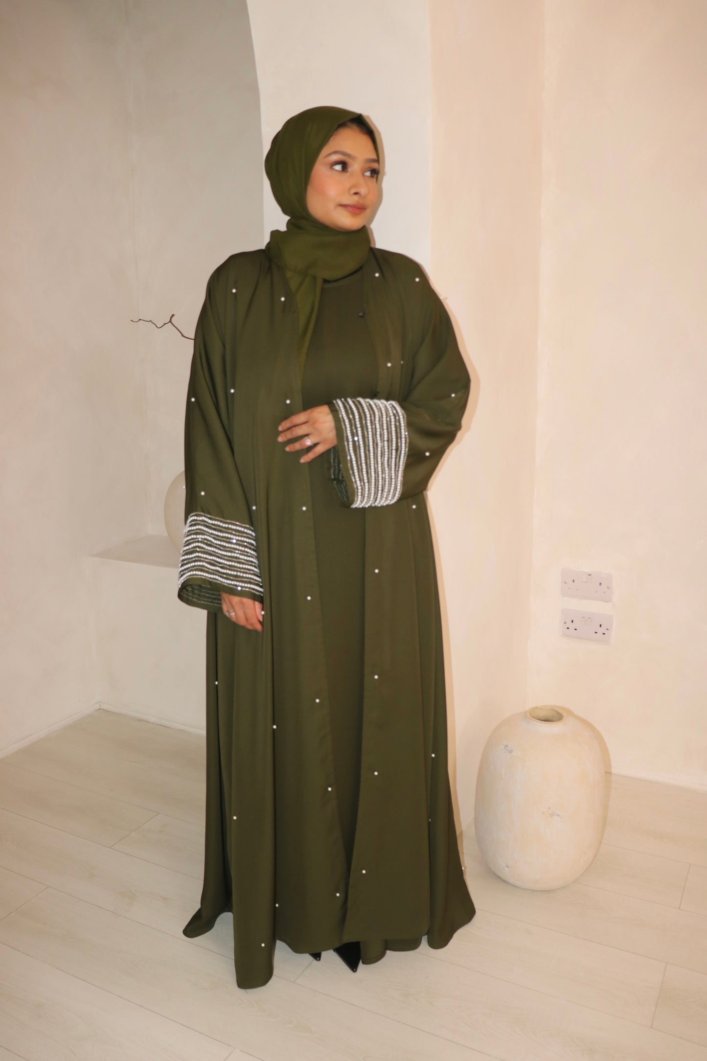 Abaya en perles Akoya