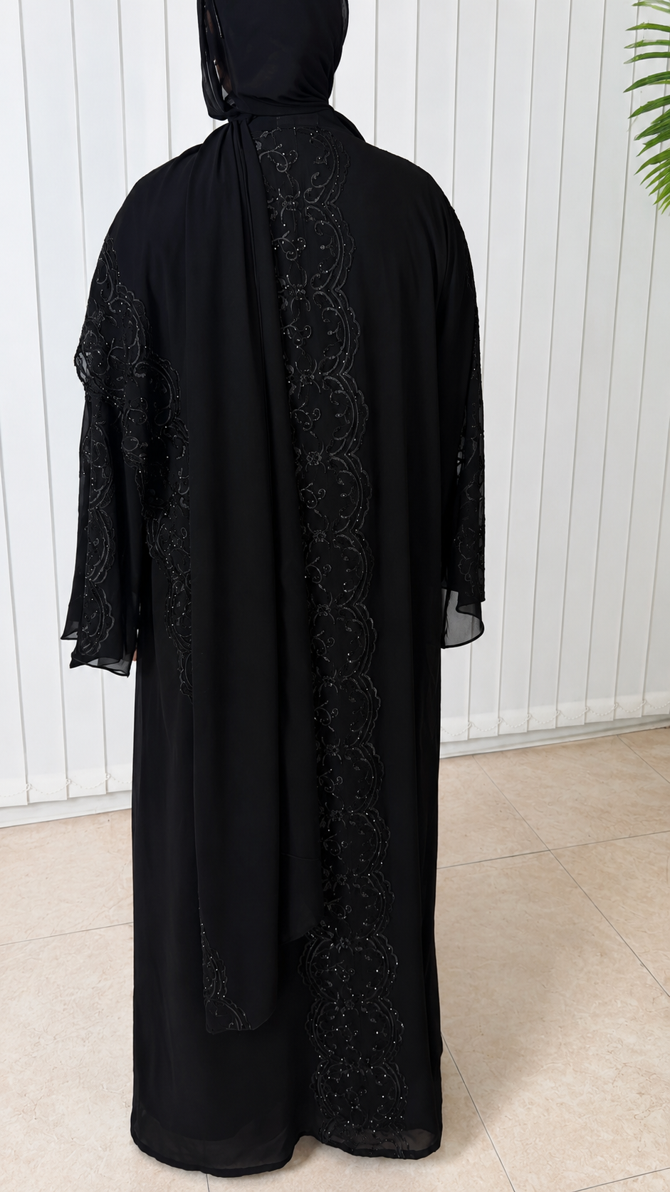 ELAN ABAYA