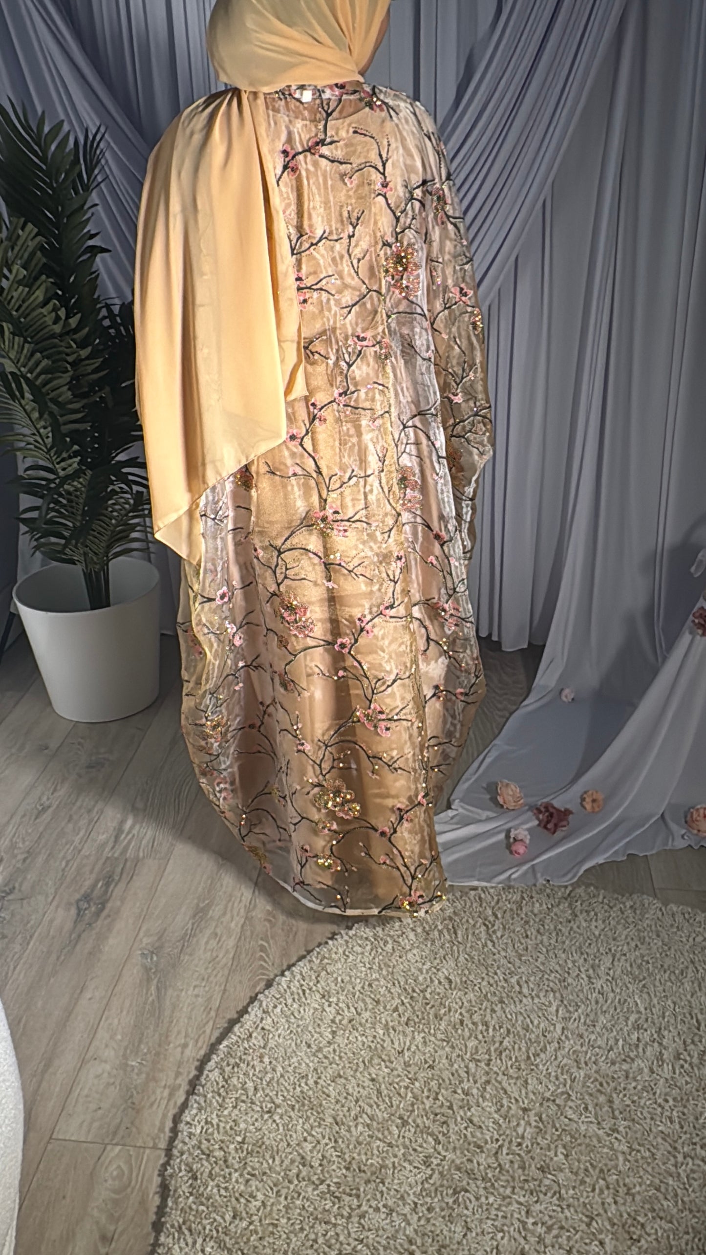 Blossom Abaya