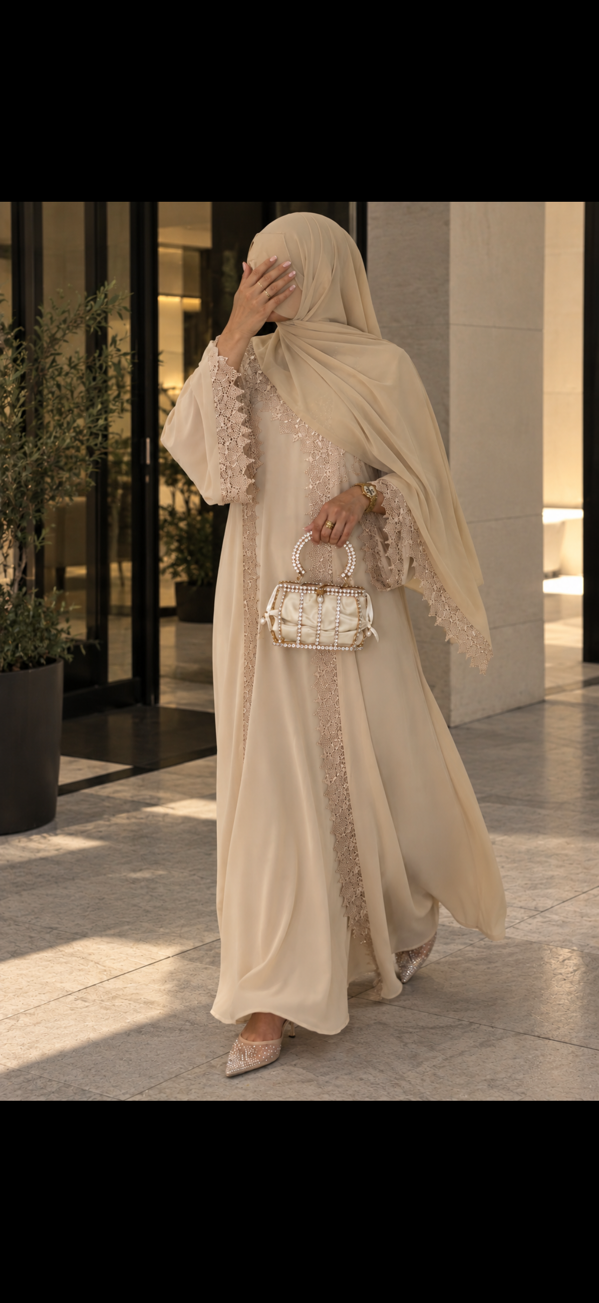 Layaan Abaya